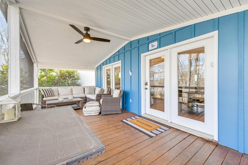 Norwood House | Boat Dock & Slip: Waterfront Home on Lake Tillery!