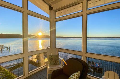 Alexander City House | Boat Dock & Stunning Views: Lake Martin Retreat!