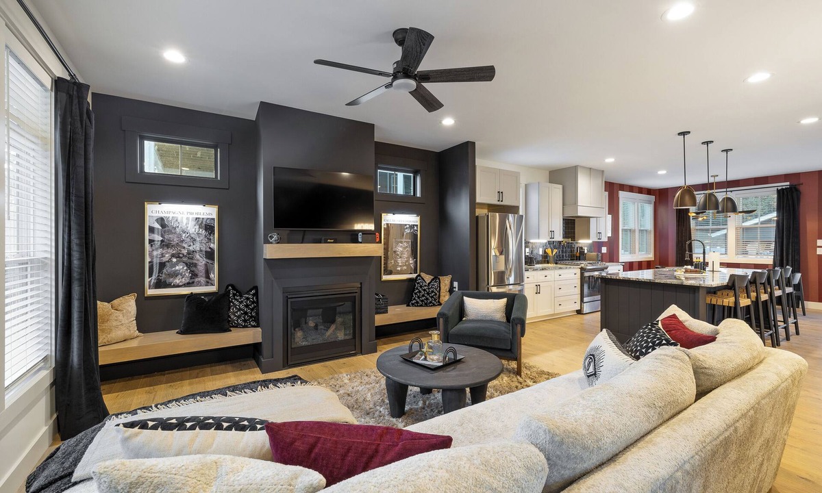 Southern Pines House | Bourbon & Bubbles with Speakeasy & Hot Tub in Downtown Southern Pines!