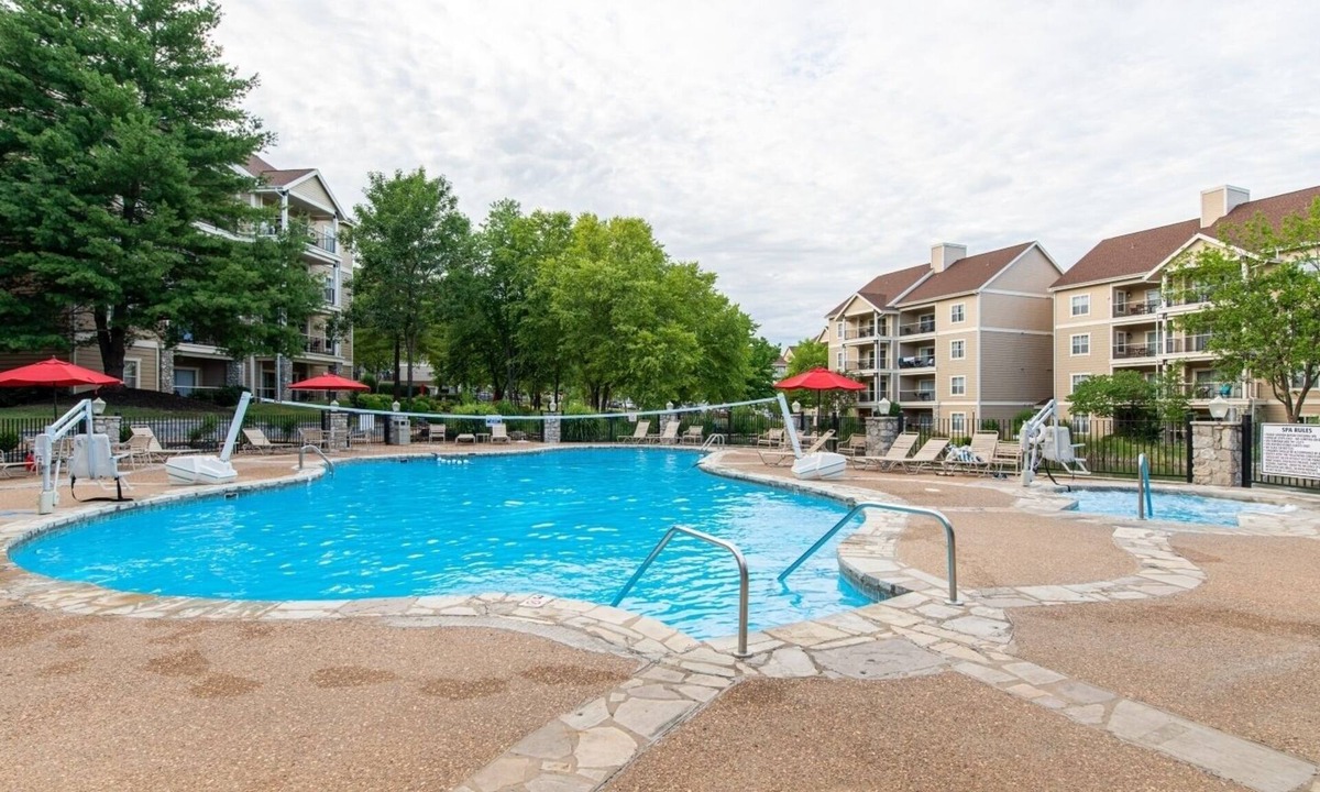 Table Rock Condo | Branson | Lakeside Resort Retreat | Pools, Golf & Attractions