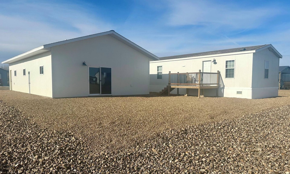 Pierre Cabin | Cabin+Garage Lake Oahe/Spring Creek/Cow Creek, Pierre SD
