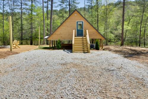 Heflin Apartment | Cabin w/Lake Access Near Talladega Nat'l Forest