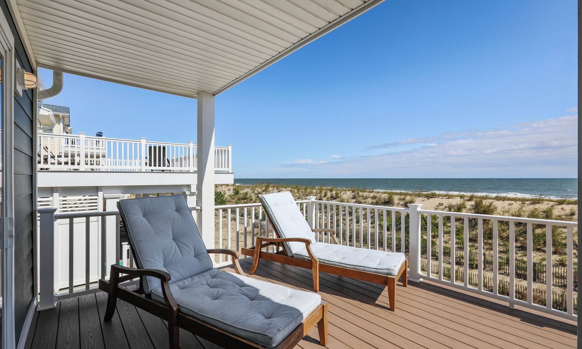 South Bethany House | CANCELLATION JUL 4 - 11 $2000 OFF! *Rate listed reflects discount FREE DAILY ACTIVITIES INCLUDED! FABULOUS OCEANFRONT 6 BEDROOM HOME!