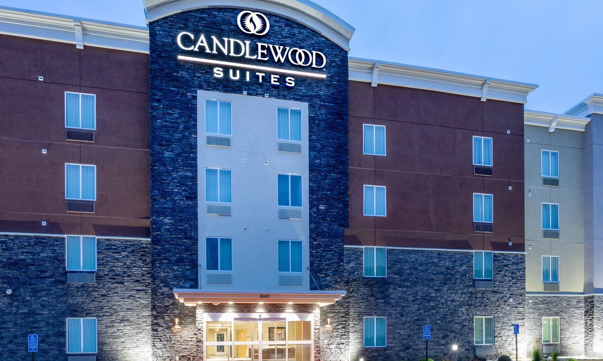 Rochester Hotel | Candlewood Suites Rochester Mayo Clinic Area by IHG