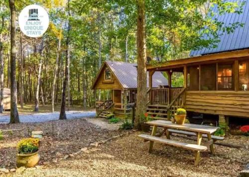 Mentone House | Canopy Woods - 2 beautiful homes with a hot tub