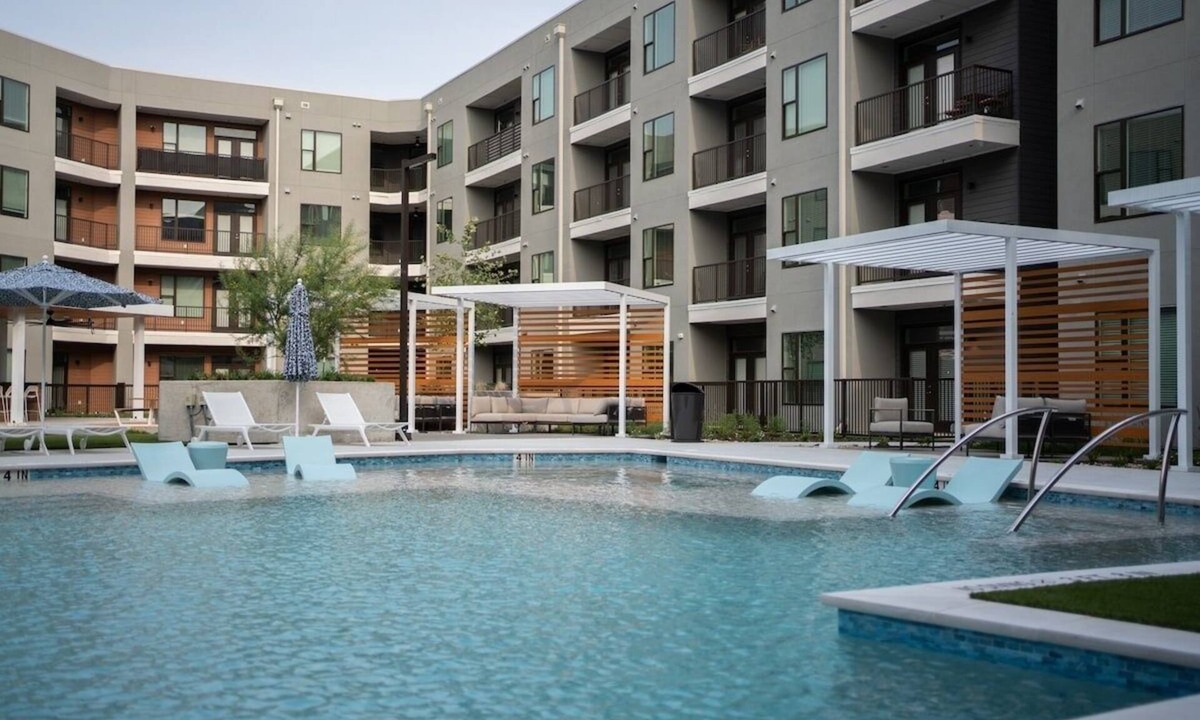 Milwood Apartment | Casita Longhorn | 10' Q2 Stadium | Gym | Fast WiFi