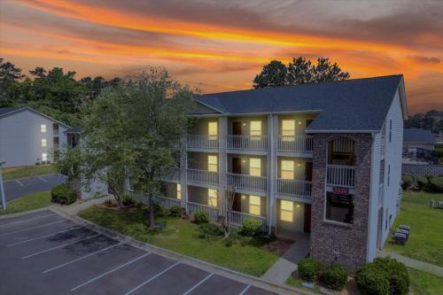 Westover Apartment | CB 3516-301 Modern Fayetteville Charm