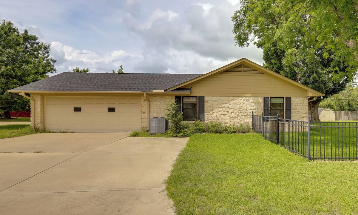 Salado House | Centrally Located Salado Sanctuary 2 Mi to Dtwn