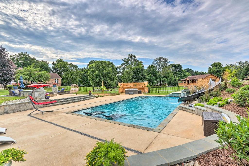 Charles Town House | Charles Town Home w/Private Pool & Hot Tub