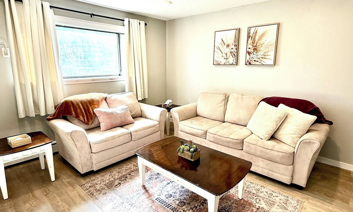Cedar Rapids Apartment | Charming 1-bedroom apartment in Cedar Rapids