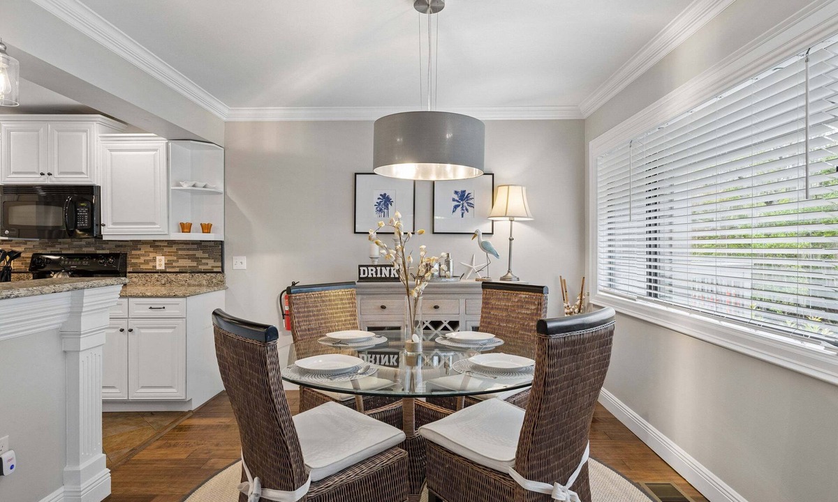 Palmetto Dunes Villa | Charming 2BR Villa with lagoon views in Palmetto Dunes, Community Pool and Walk to Beach!