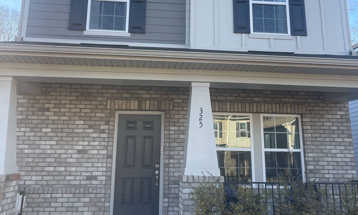 Pineville House | Charming 3-bedroom house within walking distance to downtown Pineville