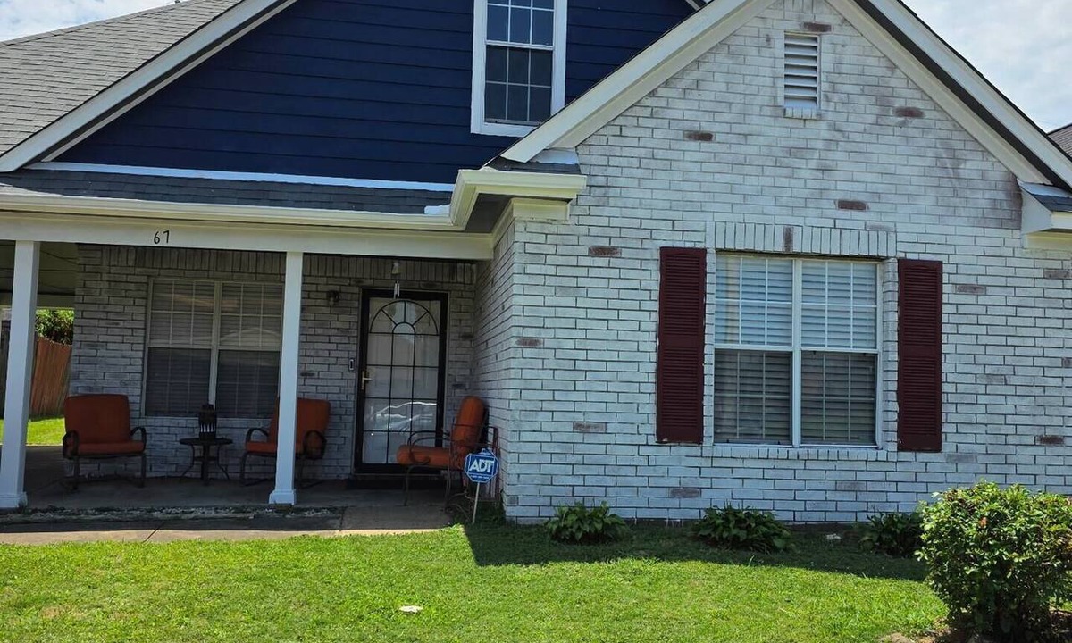 Whitehaven House | Charming 3-bedroom house in lovely Memphis with AC, WiFi