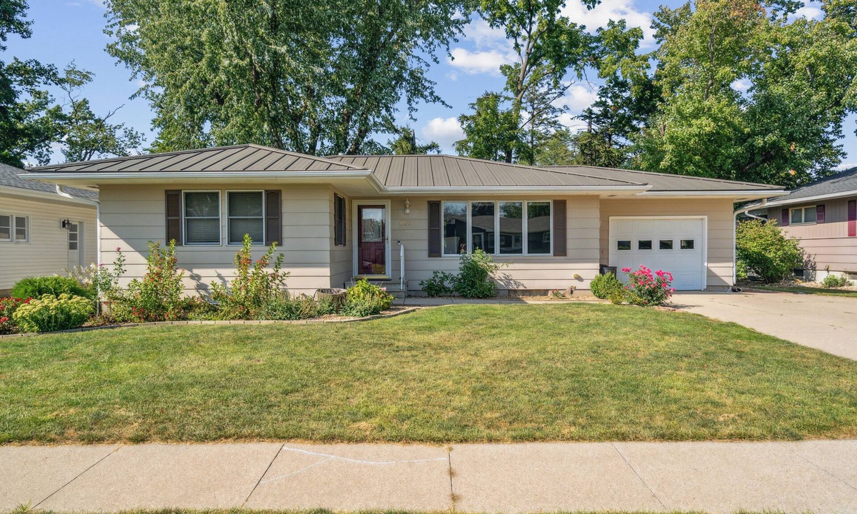 Marion House | Charming 4-bedroom house with High Speed WiFi in Marion