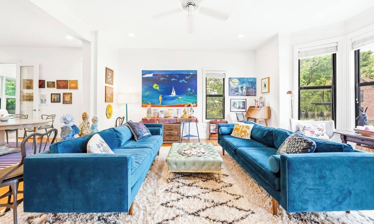 Westside North House | Charming 4BR Retreat w Outdoor Living + Style
