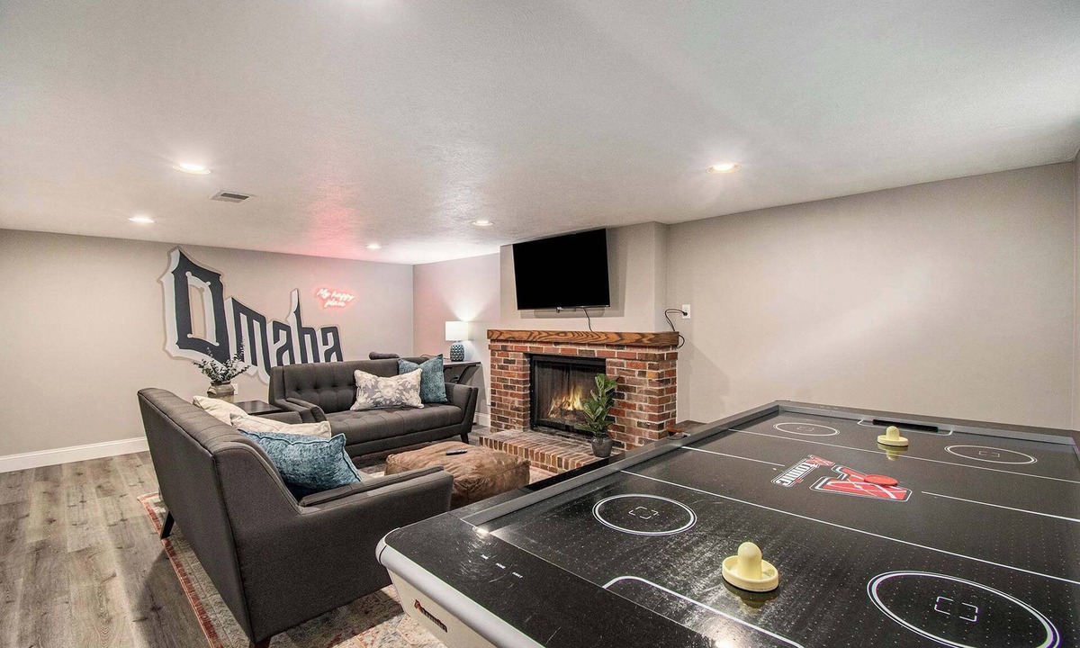 Benson House | Charming Benson Home, 3BR with Fenced Yard & Grill
