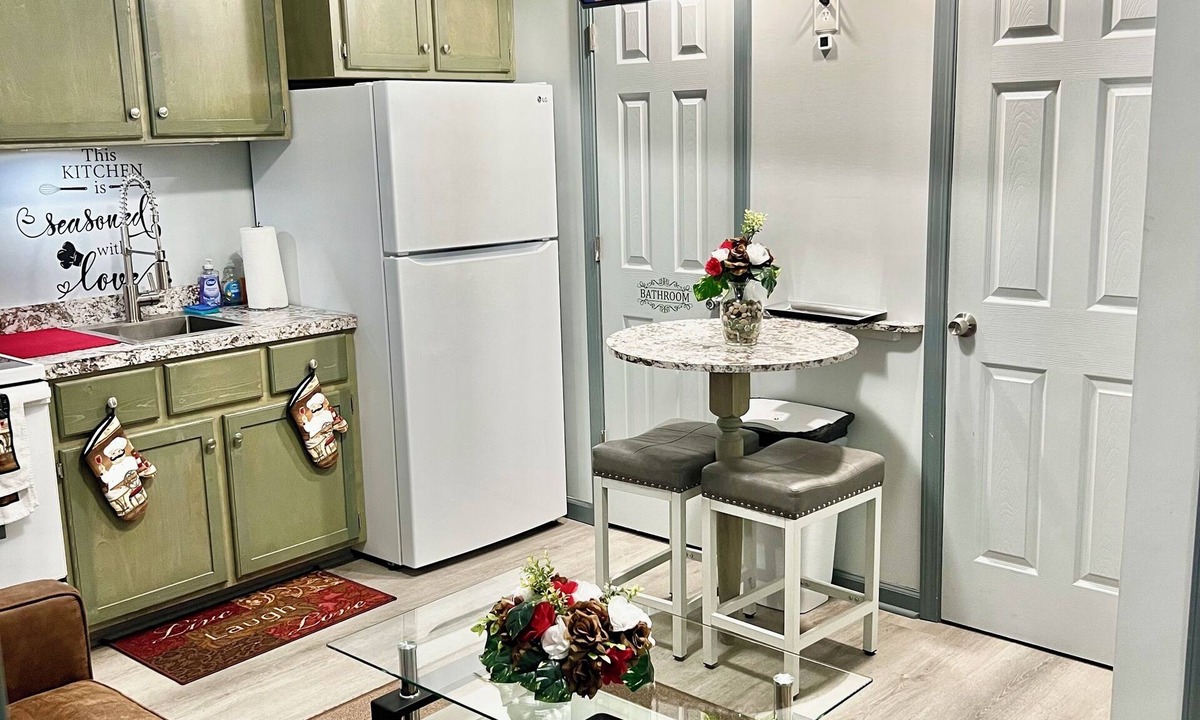 Autaugaville Apartment | Charming Two Bedroom Duplex Apartment