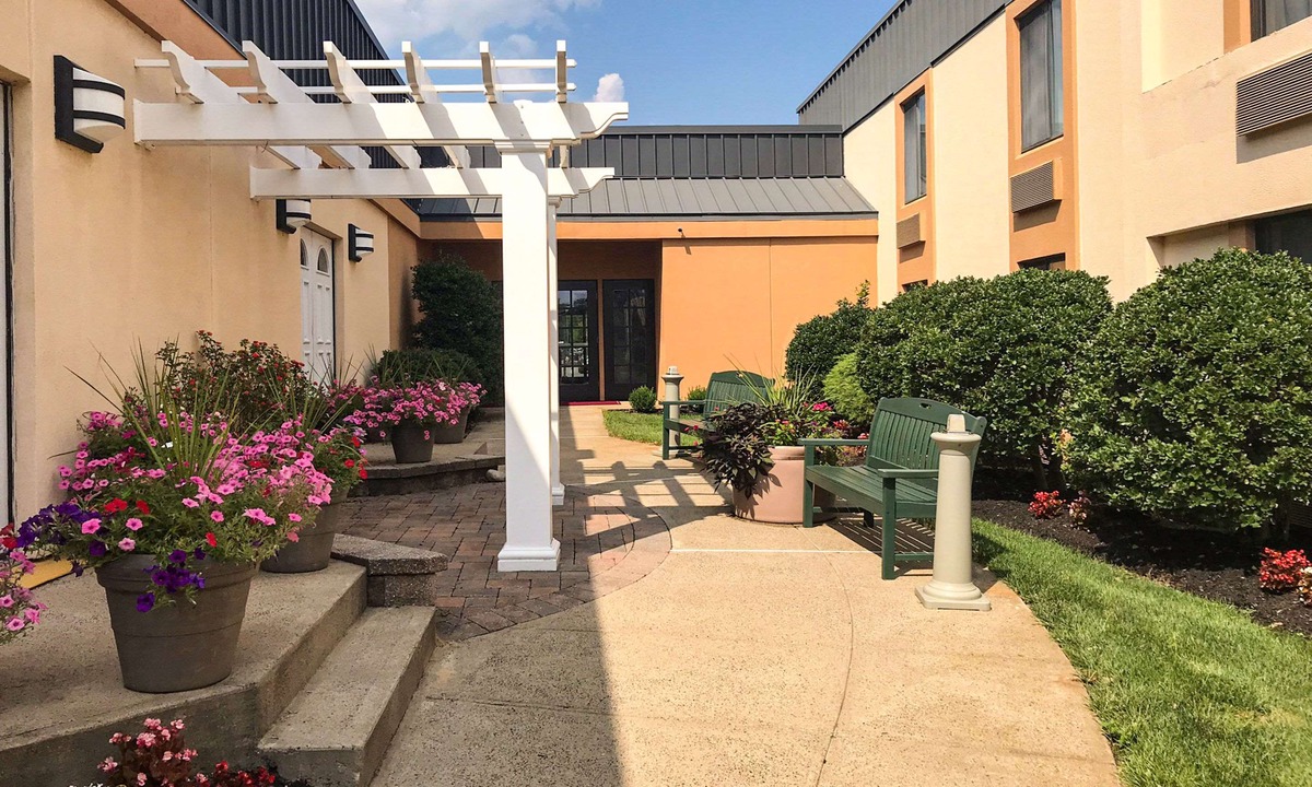 Toms River Hotel | Clarion Hotel & Conference Center Toms River