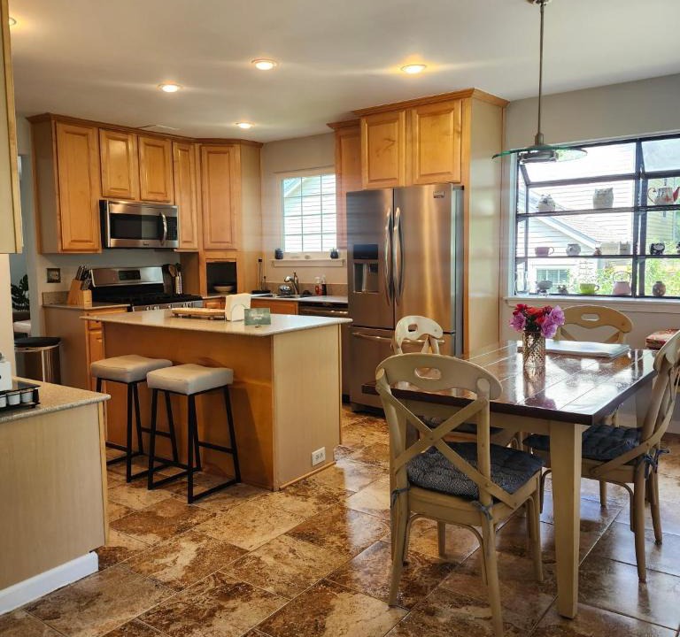 Lake Ridge House | Claudias home