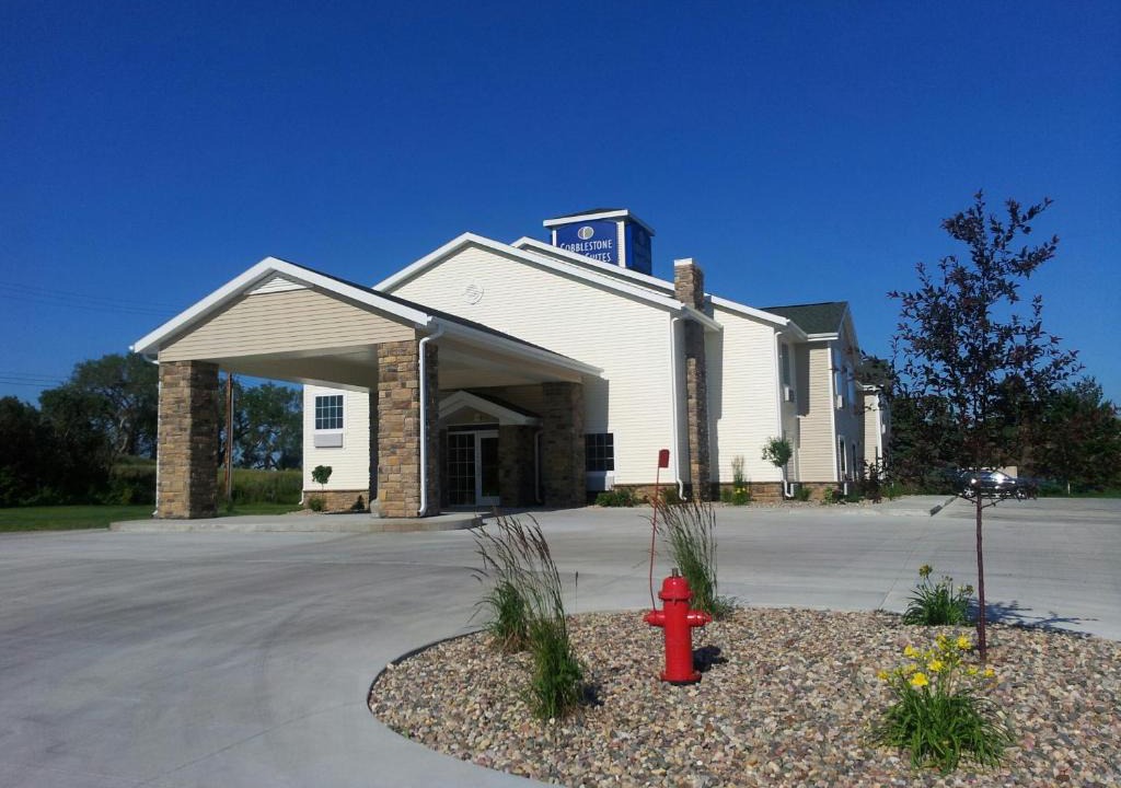 Hartington Hotel | Cobblestone Inn & Suites - Hartington