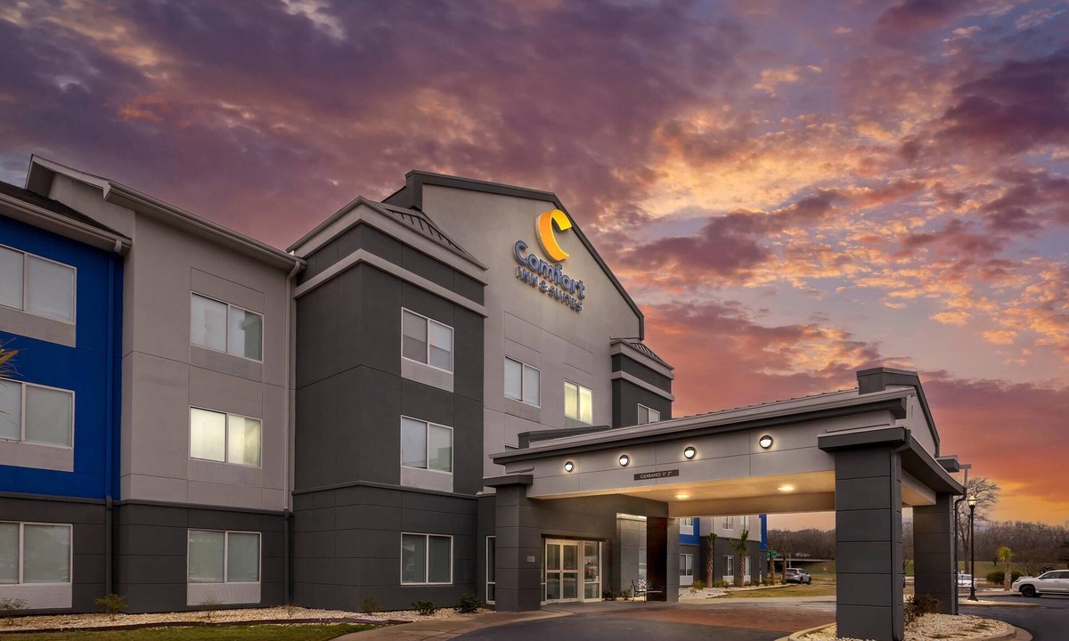 Camden Hotel | Comfort Inn & Suites Camden