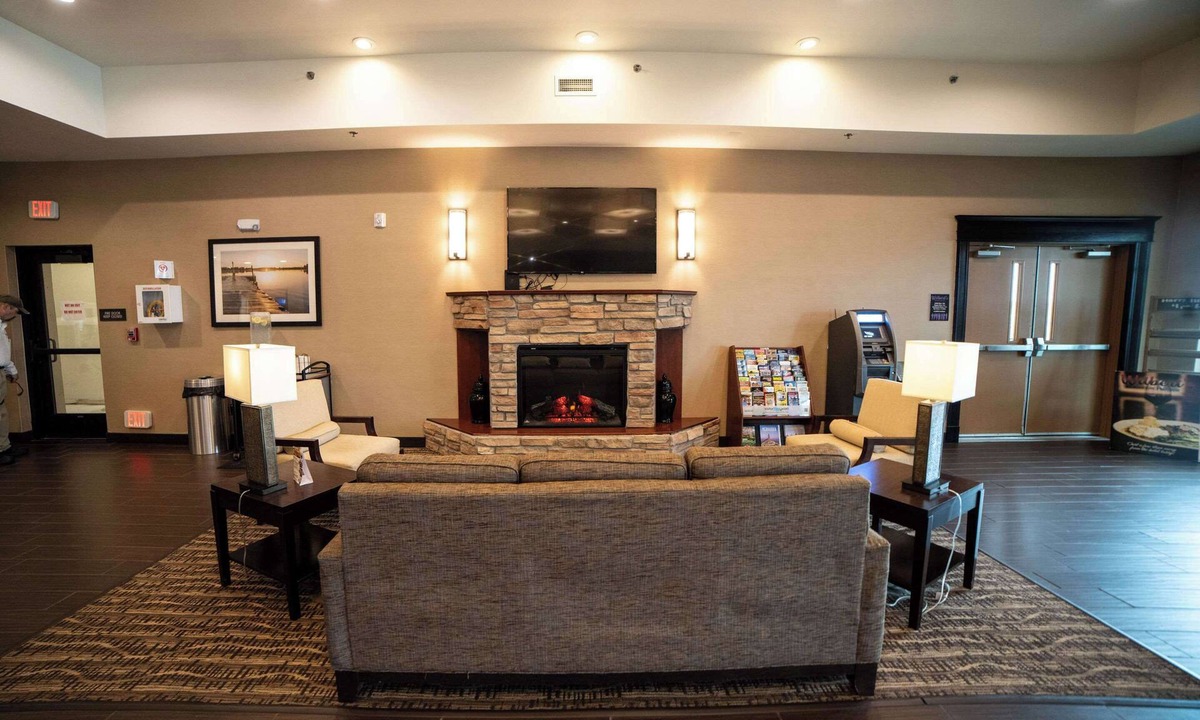 Brookings Hotel | Comfort Suites University