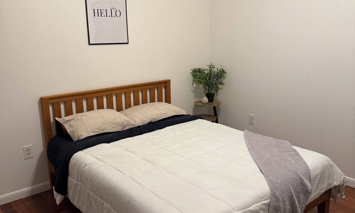 Union City Condo | Convenient Stay w FREE Parking, near NYC, MetLife Stadium, Airports, More