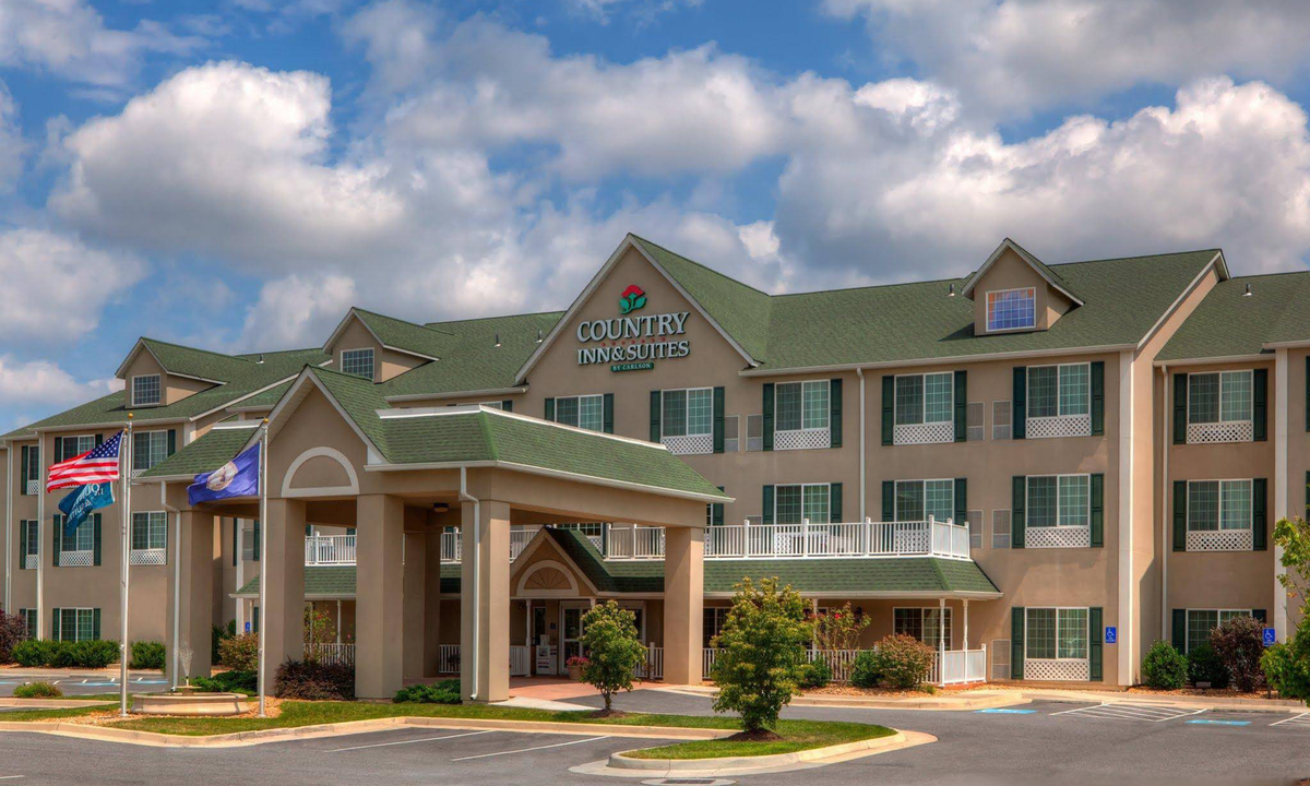 Winchester Hotel | Country Inn & Suites by Radisson, Winchester, VA
