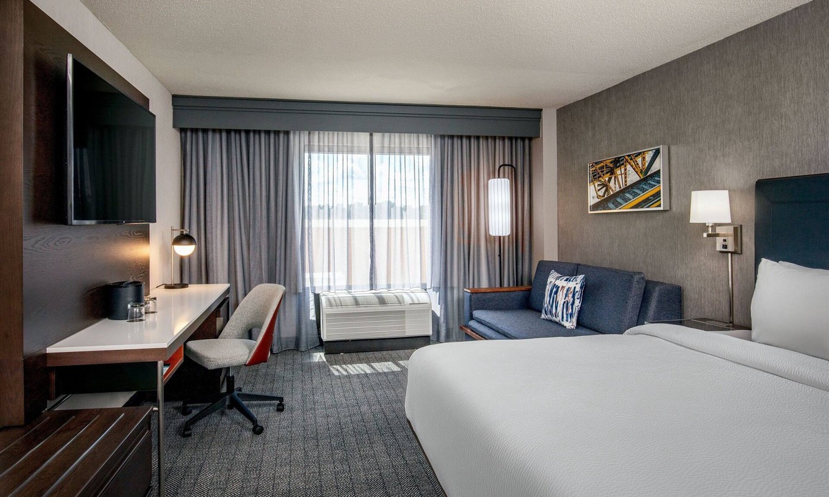 Billerica Hotel | Courtyard by Marriott Boston Billerica/Bedford