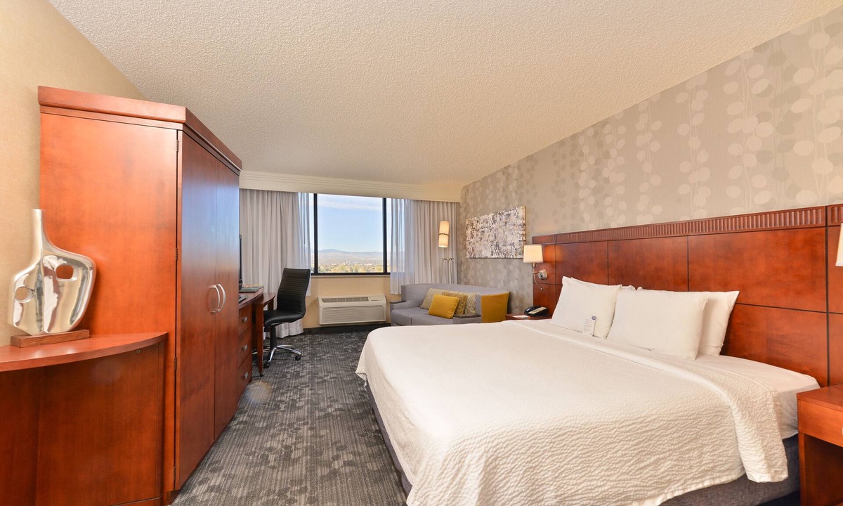 Cory Hotel | Courtyard by Marriott Denver Cherry Creek