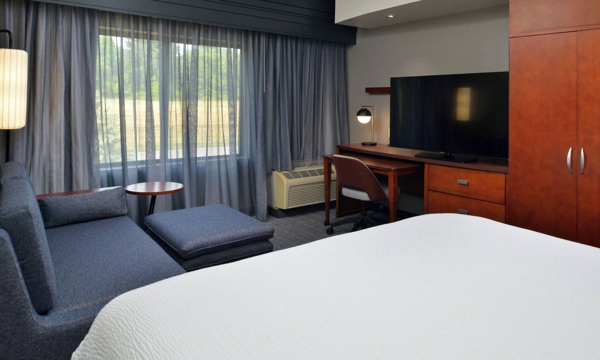 Harrisburg - Hershey Hotel | Courtyard by Marriott Harrisburg Hershey