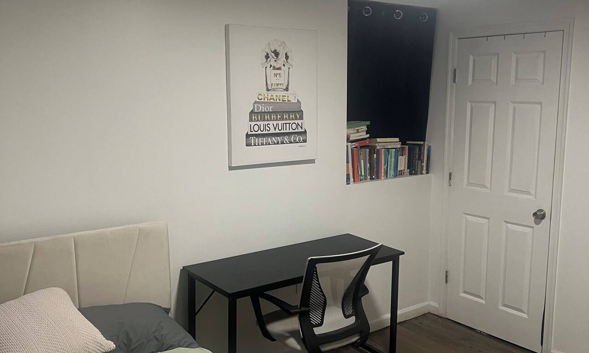 Asbury Park Apartment | Cozy 1-bedroom studio in welcoming Asbury Park with AC