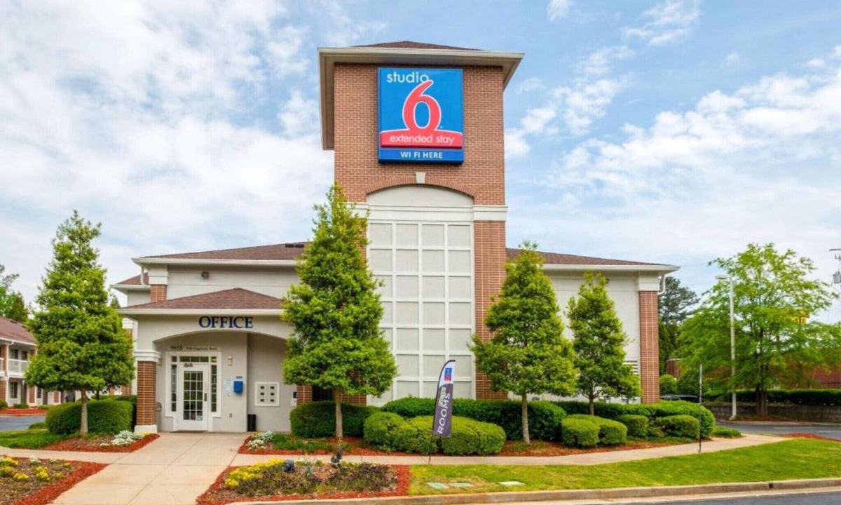 Roswell Apartment | Cozy 2-Bed ADA Room|Nsmk