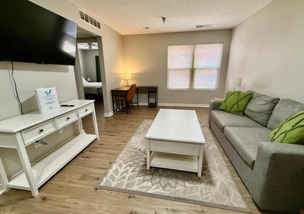 South Central Omaha Apartment | Cozy Aksarben Living-close to I-80 & WFH desk