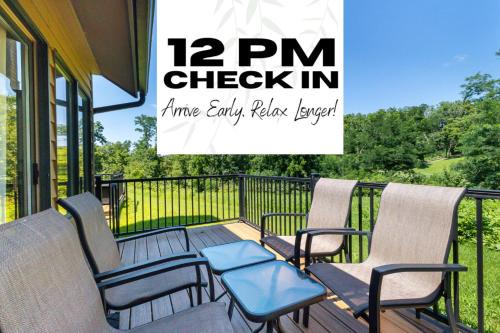 The Galena Territory House | Cozy at Creekwood Getaway