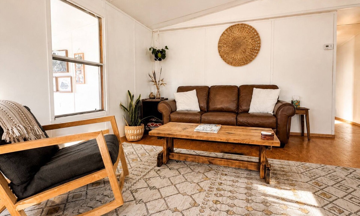 Sequatchie House | Cozy basecamp minutes from waterfalls, hiking and climbing