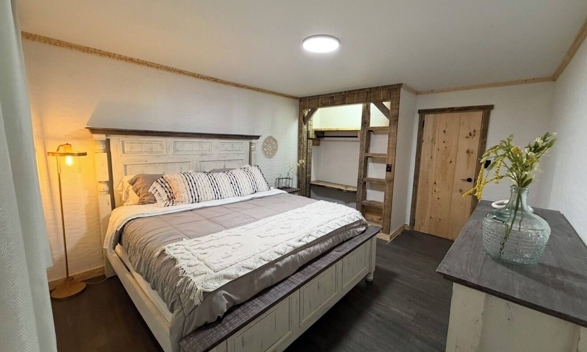 Dalton House | COZY CABIN