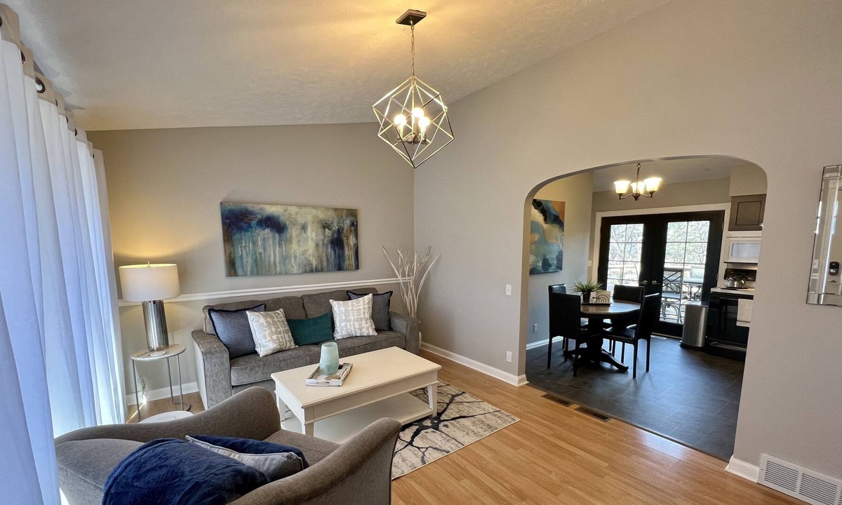 Chalco House | Cozy & Updated Home - Minutes from I-80