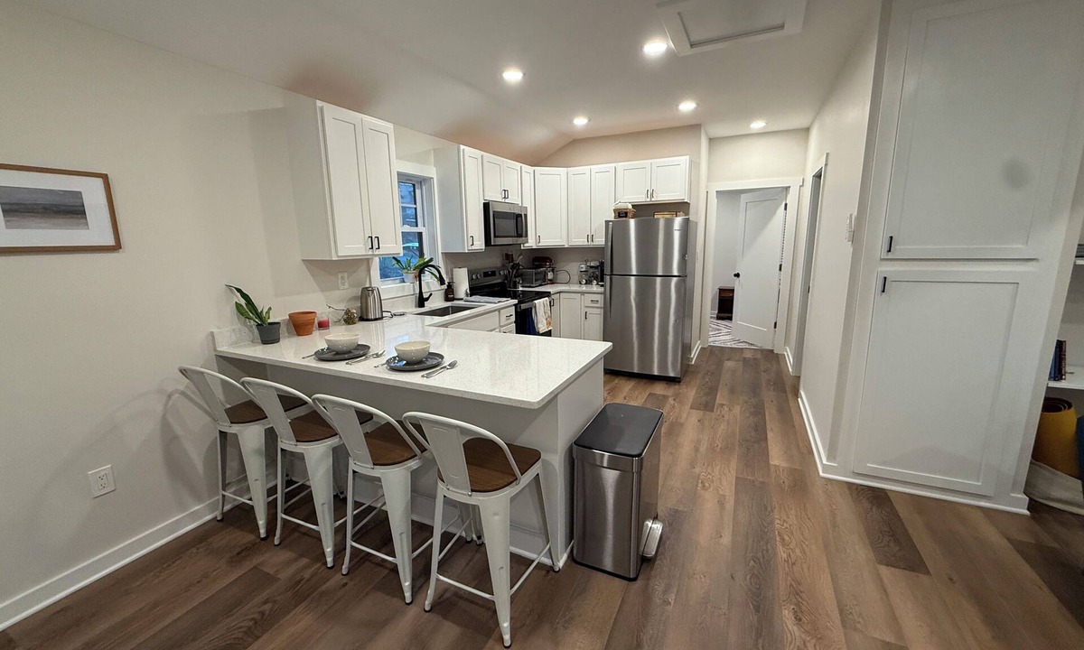 Herald Harbor House | Cute, Cozy 2-bedroom house near Annapolis with water access