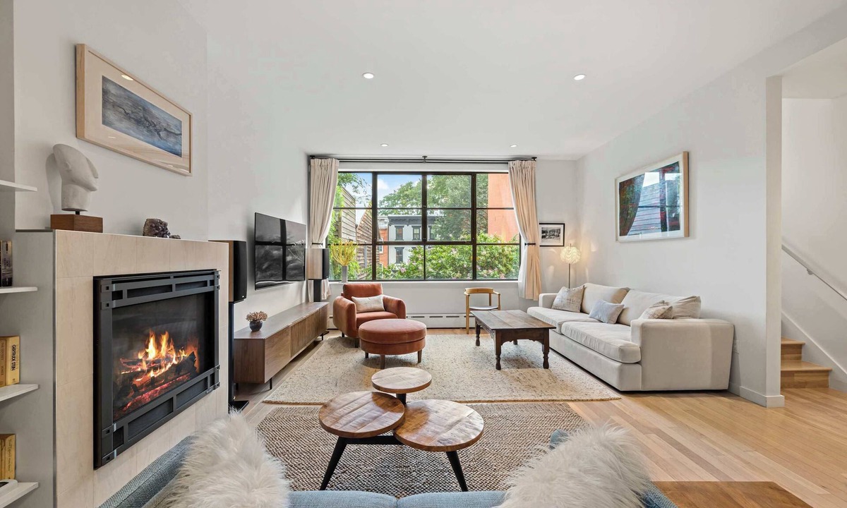 Boerum Hill House | Dean House by RoveTravel | Home w/Terrace & Garden