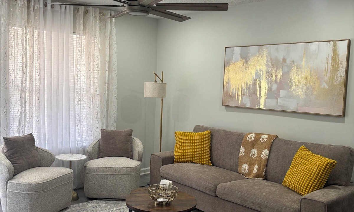 Florence House | Delightful 2B/2B modern & Brand new centrally located