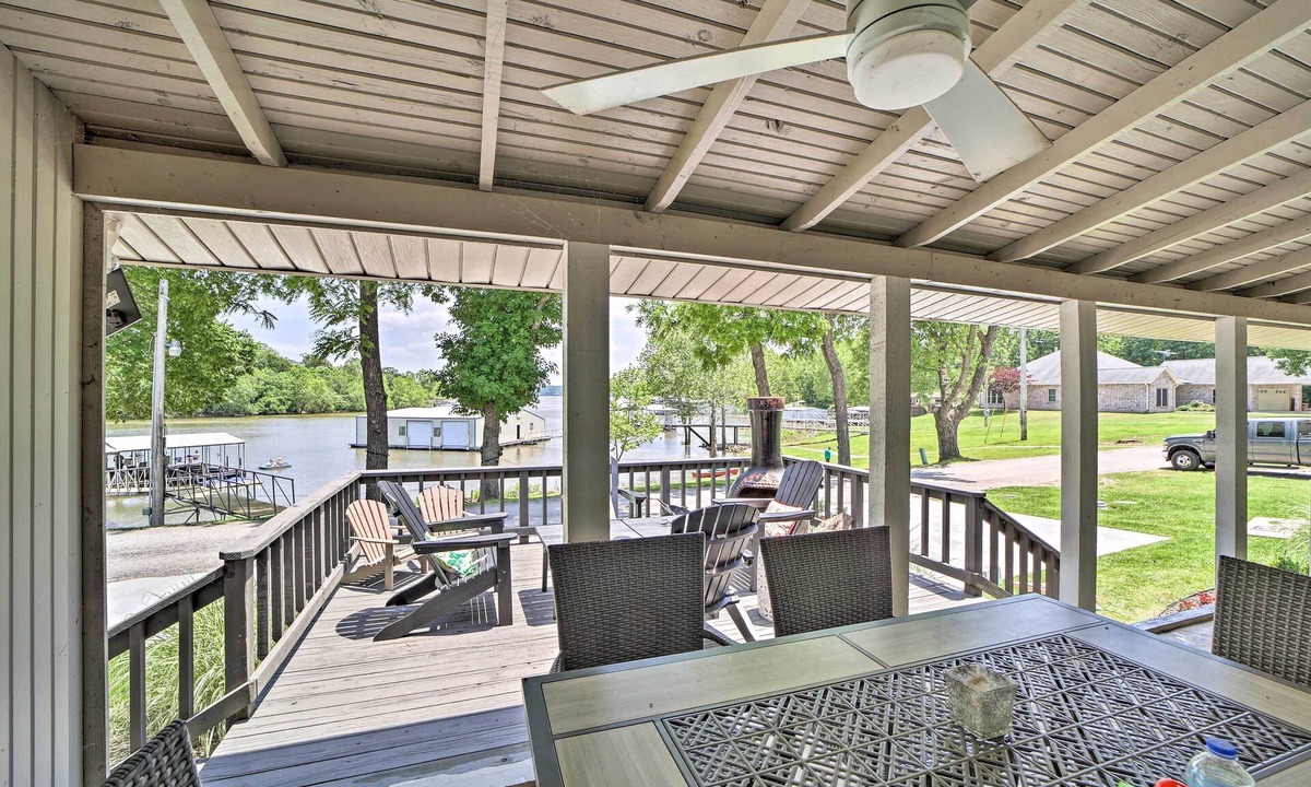 Cleora Cottage | Dock & Grand Lake Access! Idyllic Afton Getaway