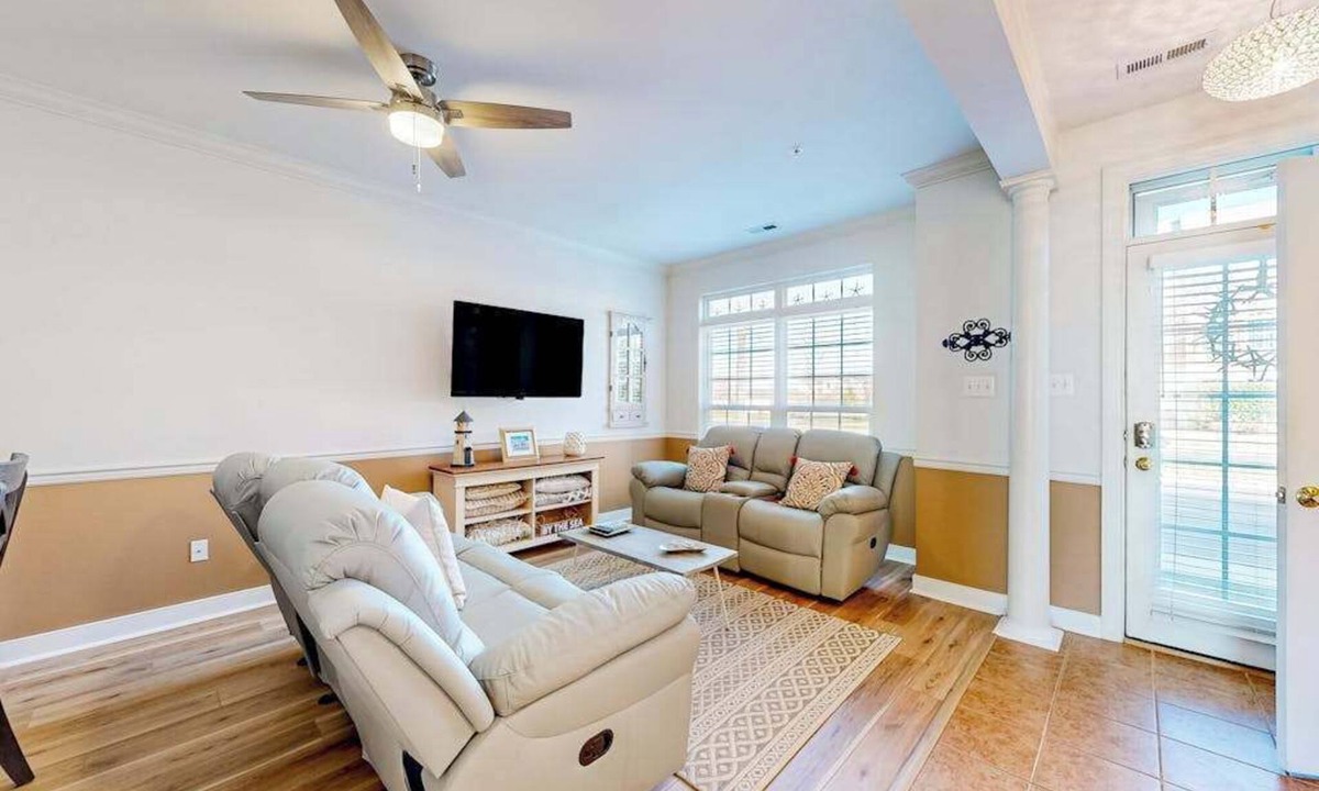 Villages of Five Points House | Dog-friendly Villages of Five Points townhouse with pool, tennis, gym, grill