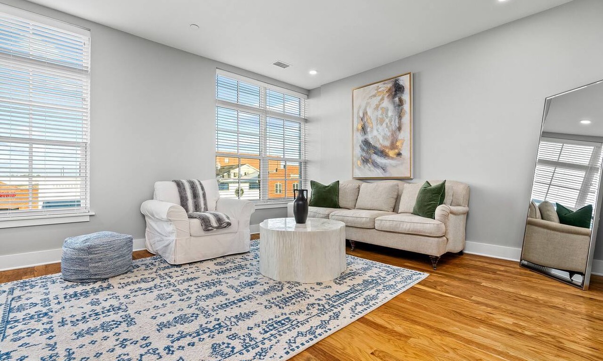 Auburn Apartment | Downtown Dream - Brand new 2/2 over Target in Downtown Auburn