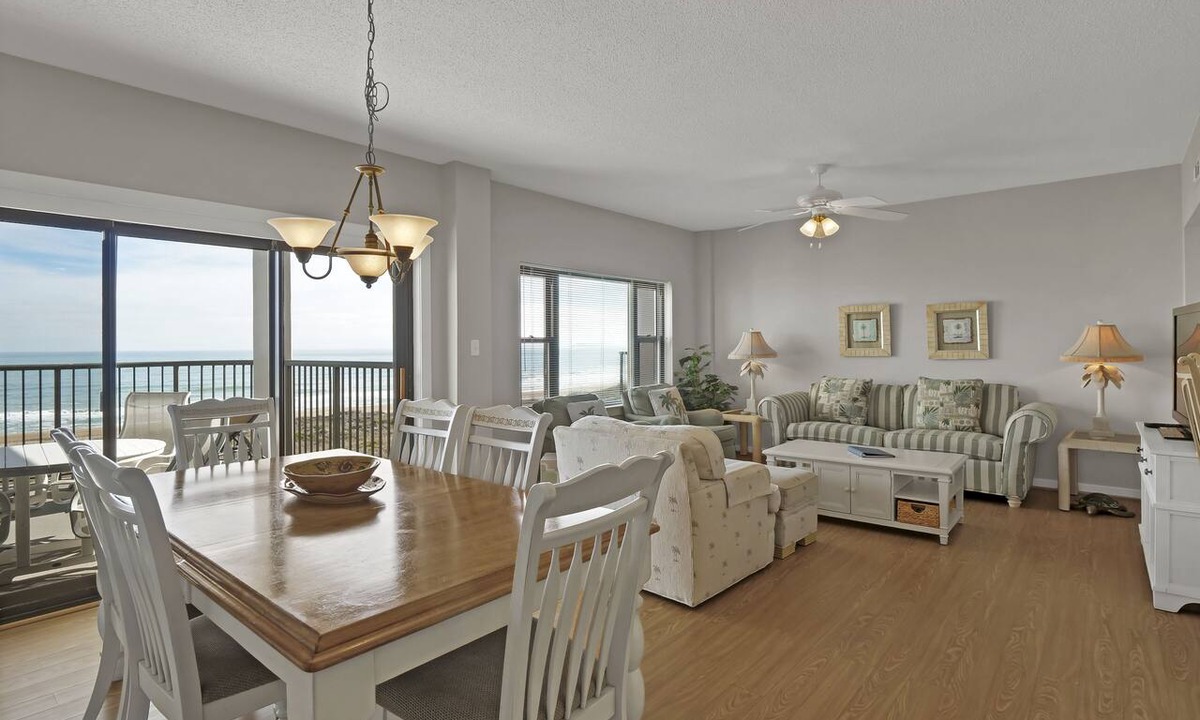Shell Island Condo | DR 1405 - Beautiful oceanfront condo with tennis, pool and easy beach access