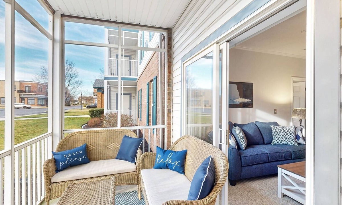 Villages of Five Points Condo | Driftwood Dreams - 2BR, 2BA - SLEEPS 4 - DOG FRIENDLY