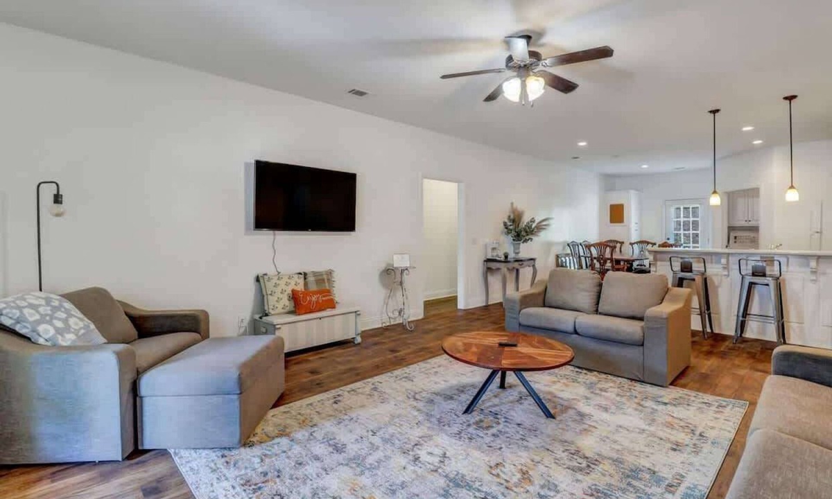 Statesboro Villa | Eagle's Refuge - Close to GSU & Paulson Stadium
