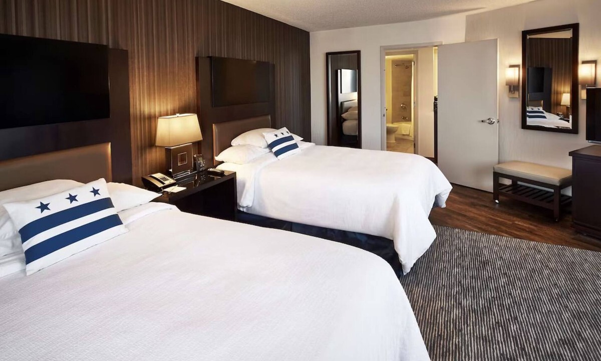 Friendship Heights Hotel | Easy Access to DC Attractions | Indoor Pool | 2 Spacious Units w/Breakfast