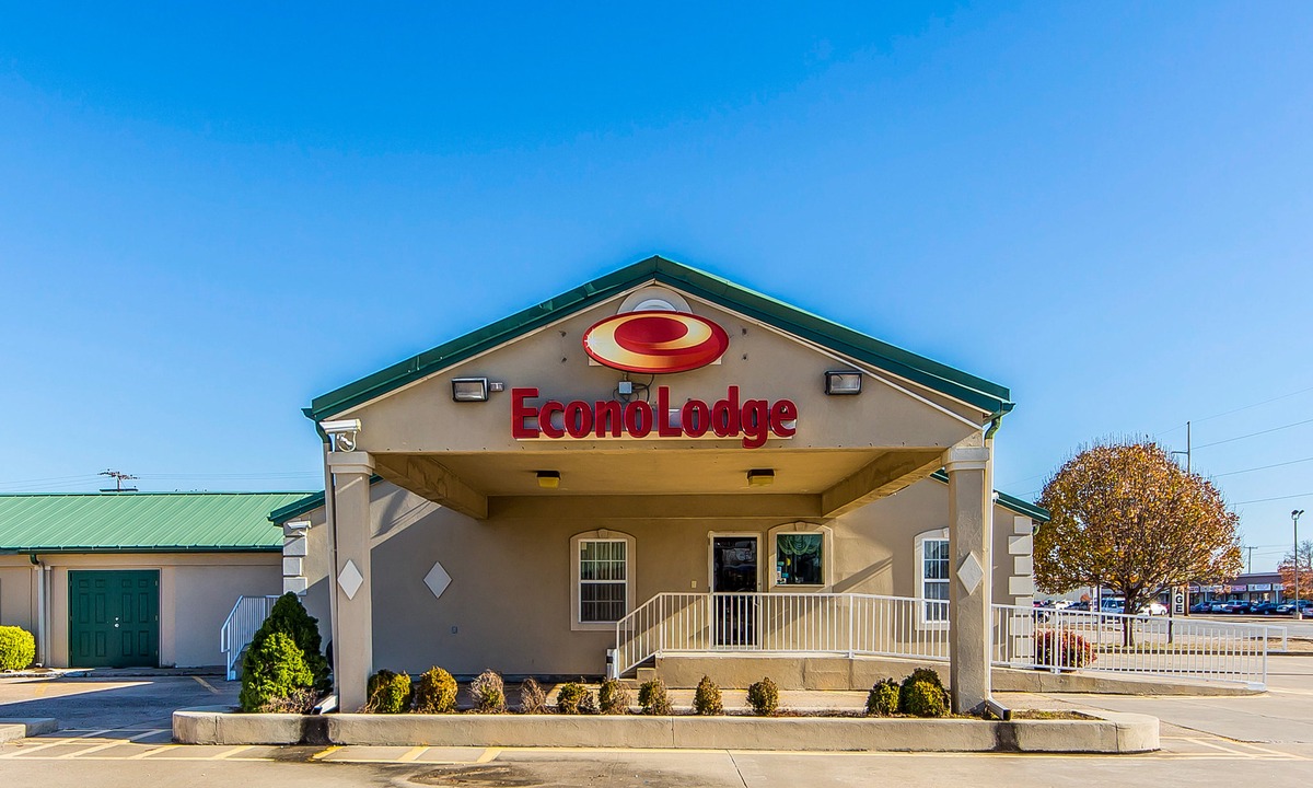 Bartlesville Hotel | Econo Lodge Bartlesville Hwy 75