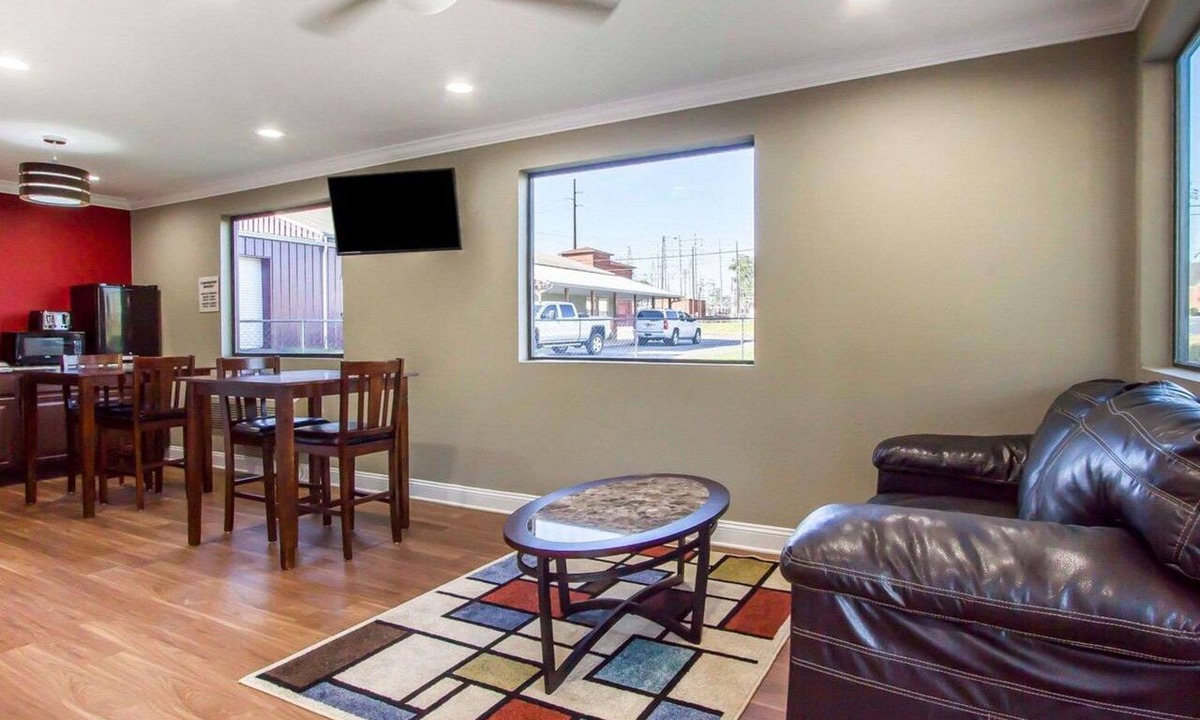 Lanett Hotel | Econo Lodge Lanett
